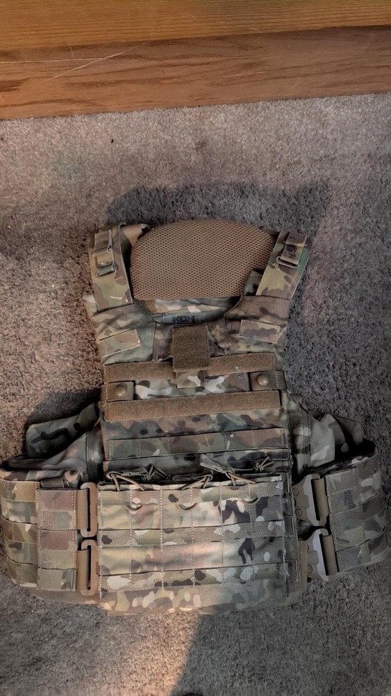 KDH Defense Systems ATPC SPECIAL Adjustable Nylon Multicam Carrier large