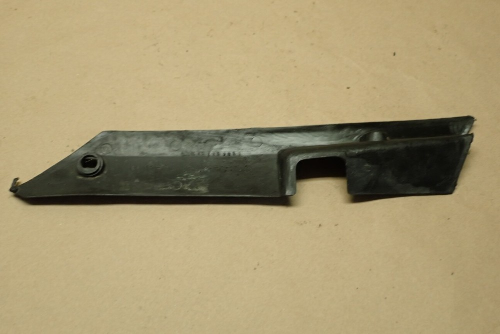 1993 KTM 250 RIGHT SIDE PLASTIC GUARD KM2360R