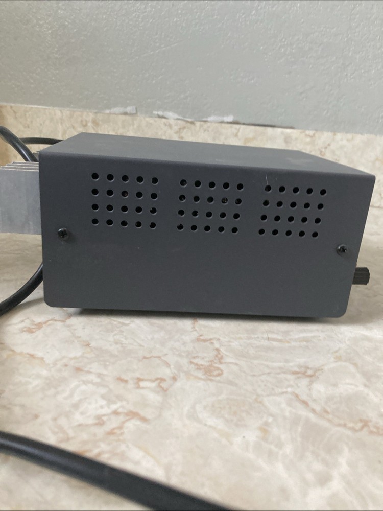 Samlex Regulated 4-6 Amp DC Power Supply RPS1204