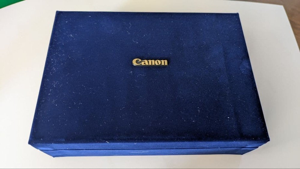Canon Camera Ixy Limited Version 60Th Anniversary