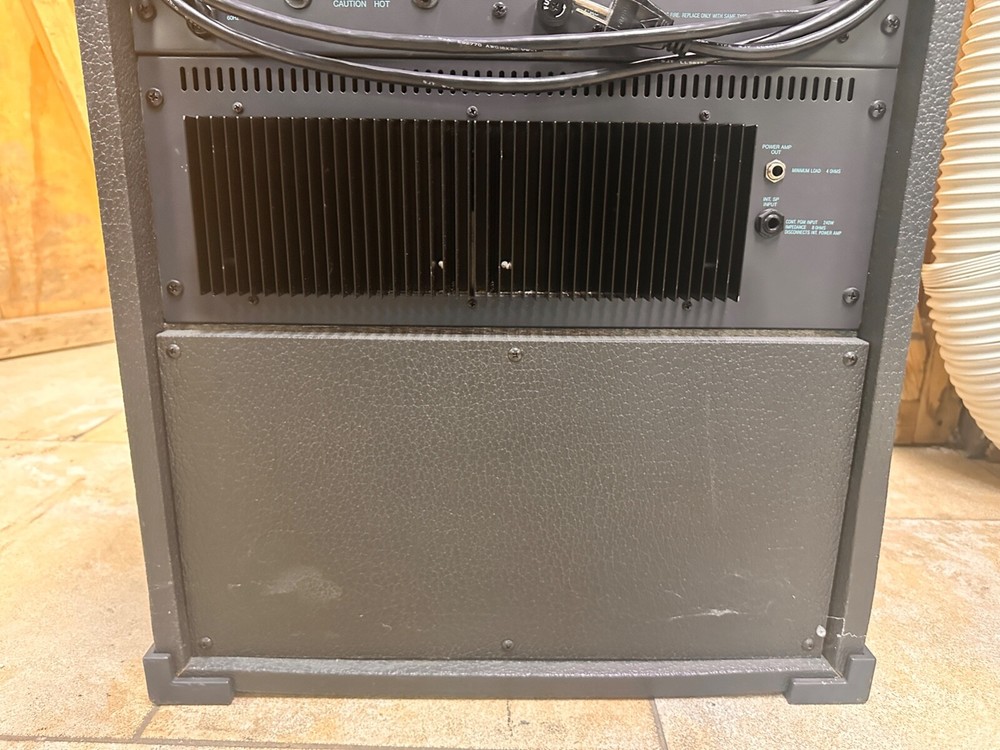 TOA KD3 Keyboard Amplifier - tested & working