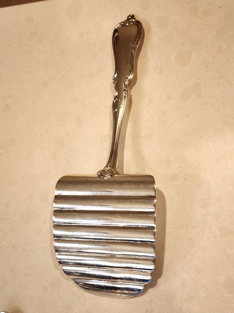 Asparagus Server 800 German Pattern Signed S Mono