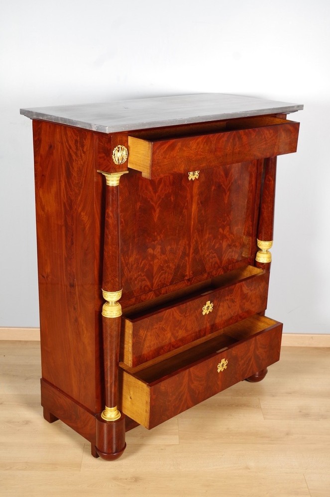 Empire Era Secretary