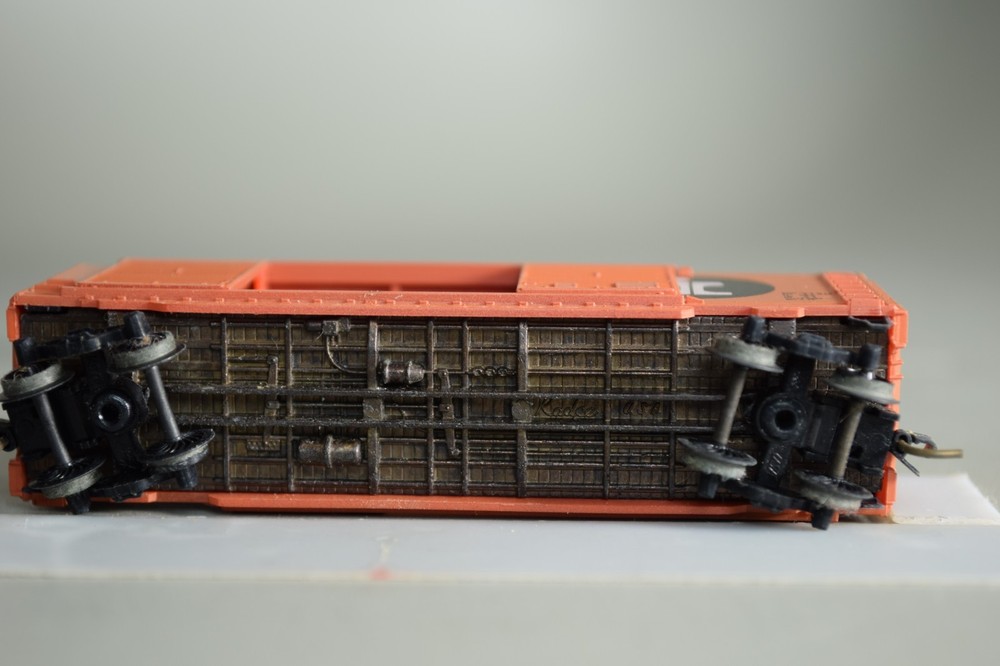 4870 Micro Trains 40' BOX car IC ILLNOIS CENTRAL