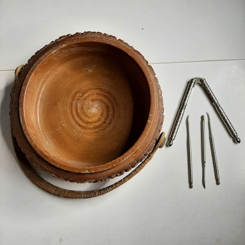 Wooden Nut Cracker Bowl Dish With Handle, Nutcracker, 3 Tools Bark Used