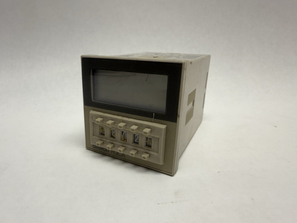Omron H3CA-A Timer
