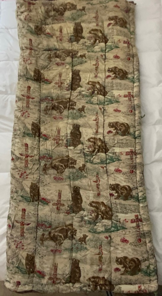 Vintage 70’s Bear Print Reversible Sleeping Bag Cabin/Camping Rectangular Zip