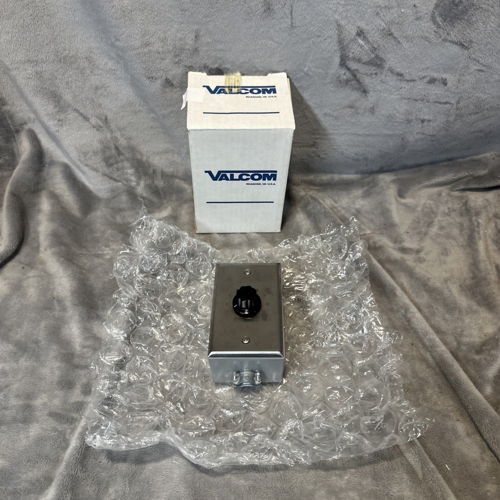 Valcom V-1094A Page Port Preamp Expander