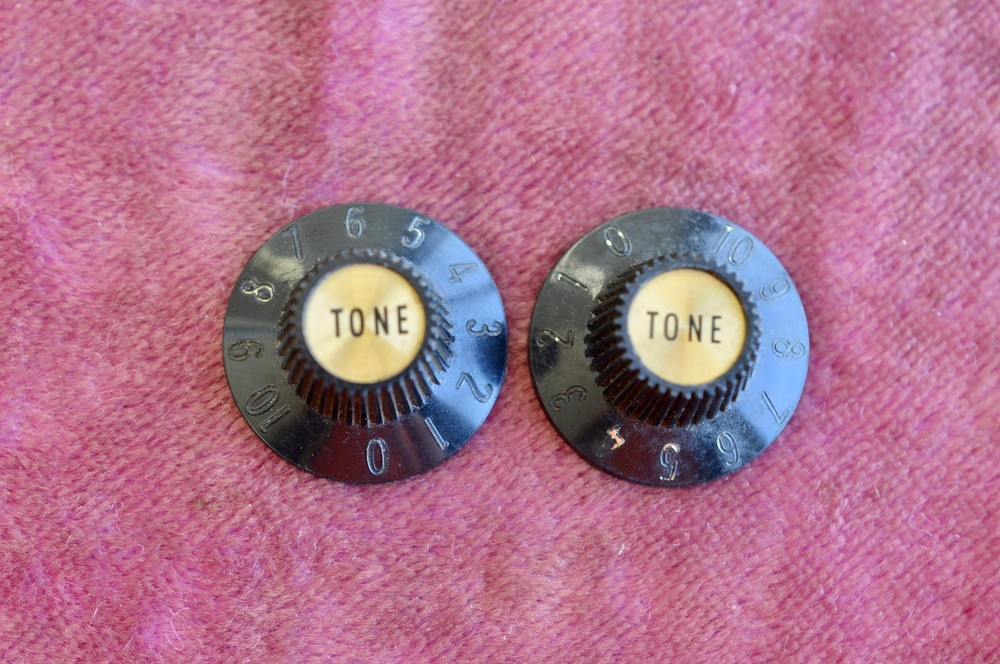 Vintage 1968 Gibson Witchhat Knobs Witch Hat Black Gold Inserts Les Paul Custom!