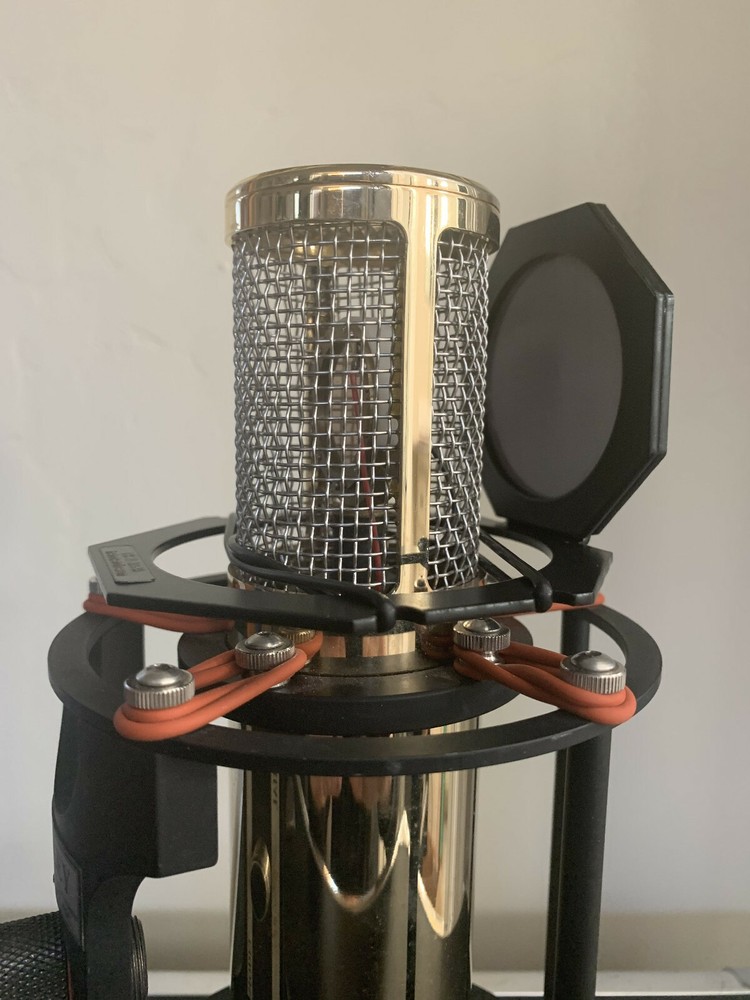 THE HOOK - CUSTOM POP FILTER for MANLEY MICROPHONES, APOGEE MIC