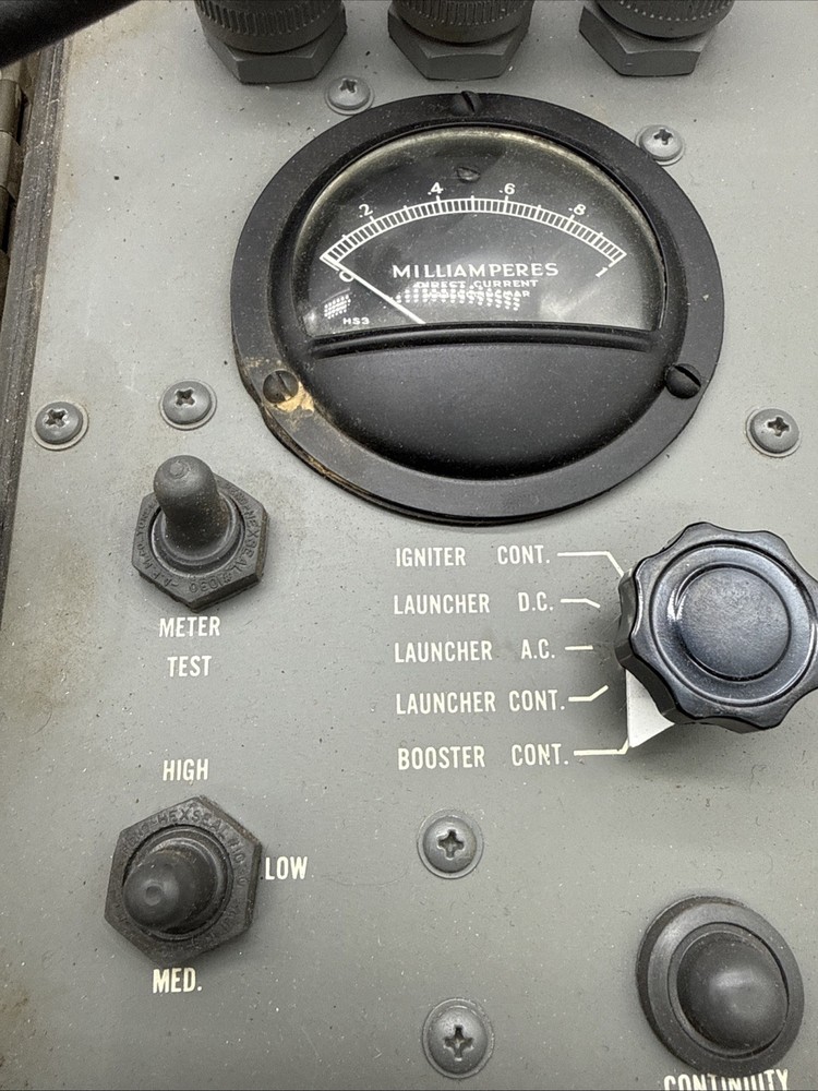 US Army TEST ASSEMBLY SQUIB Launcher explosive Booster Ordnance Corps Circuit