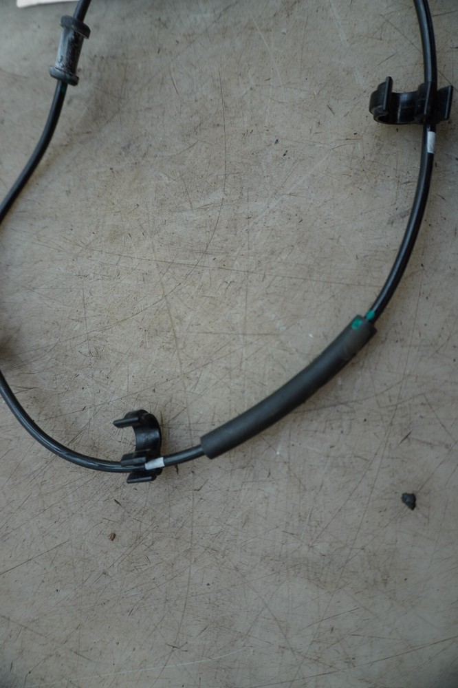 24 KAWASAKI 636 FRONT ABS SENSOR E-3875