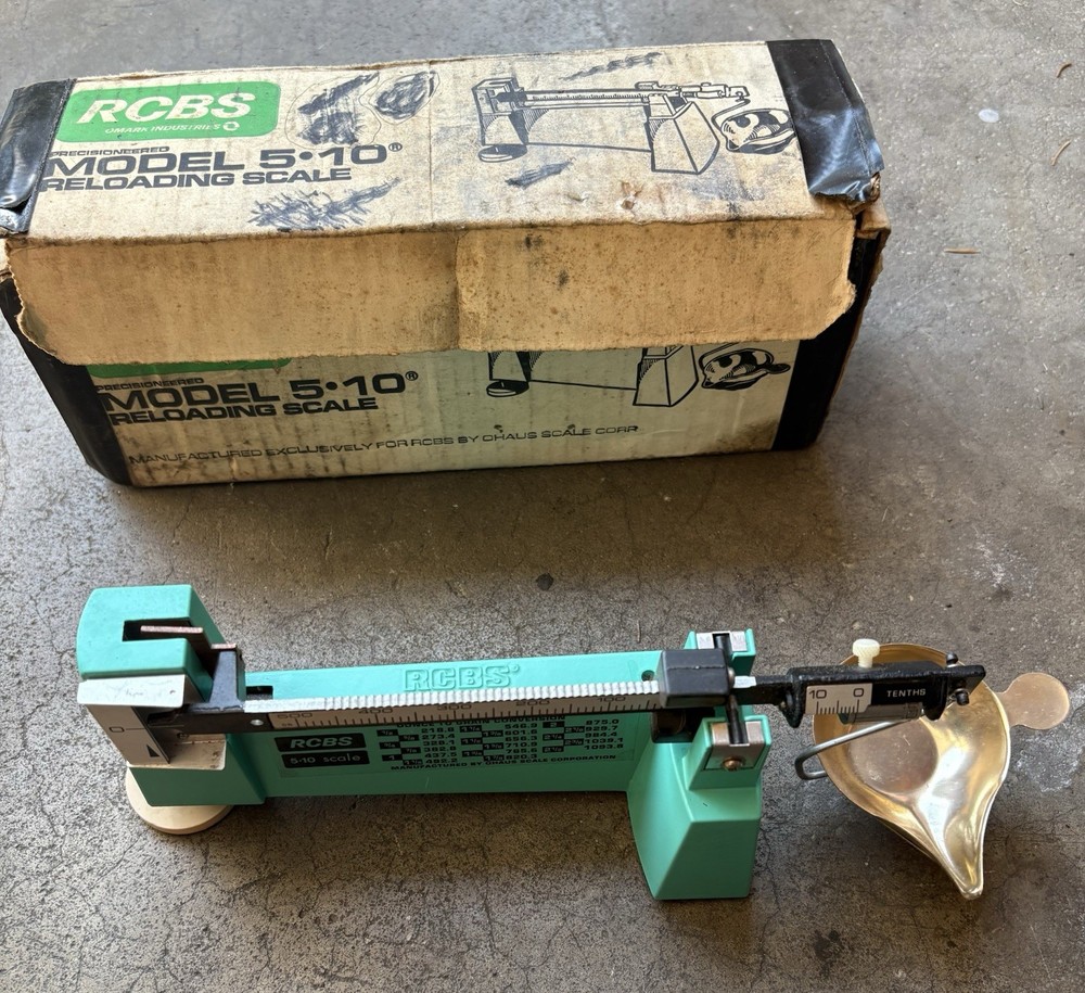 RCBS 5-10  Powder  Reloading Balance Beam Scale