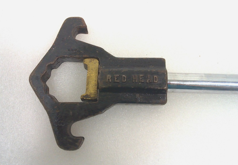 Red Head 105 Fire Department Hydrant Spanner Wrench USED