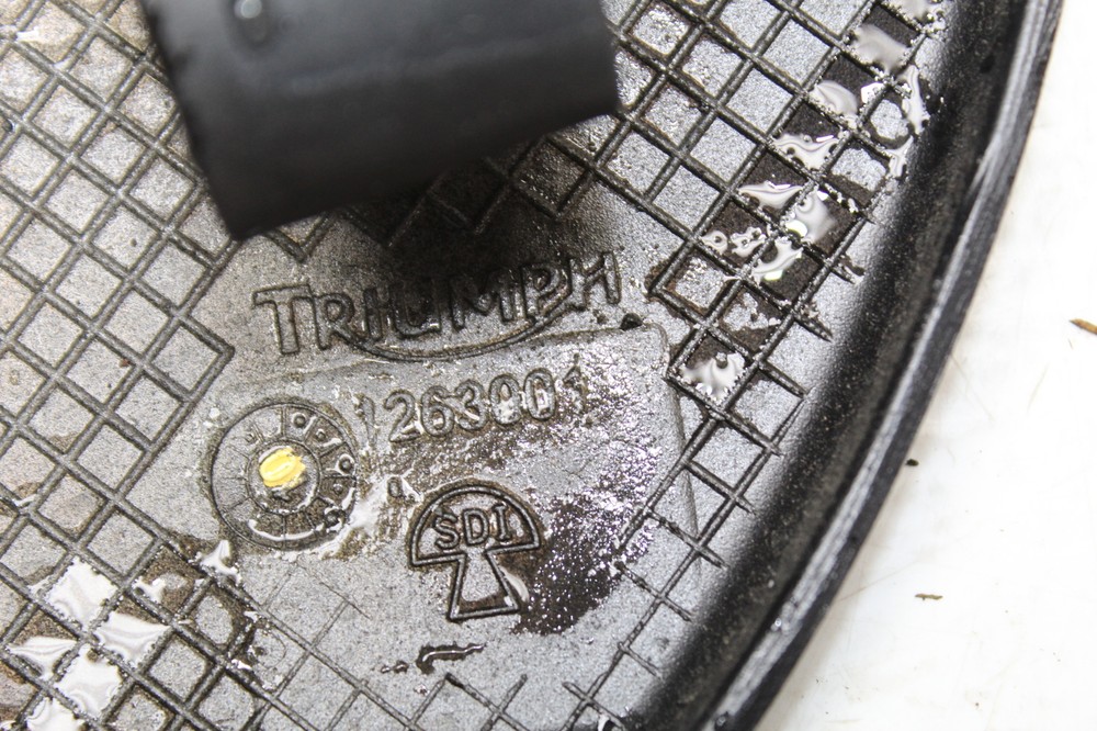 2011 TRIUMPH SPEEDMASTER ENGINE SPROCKET COVER