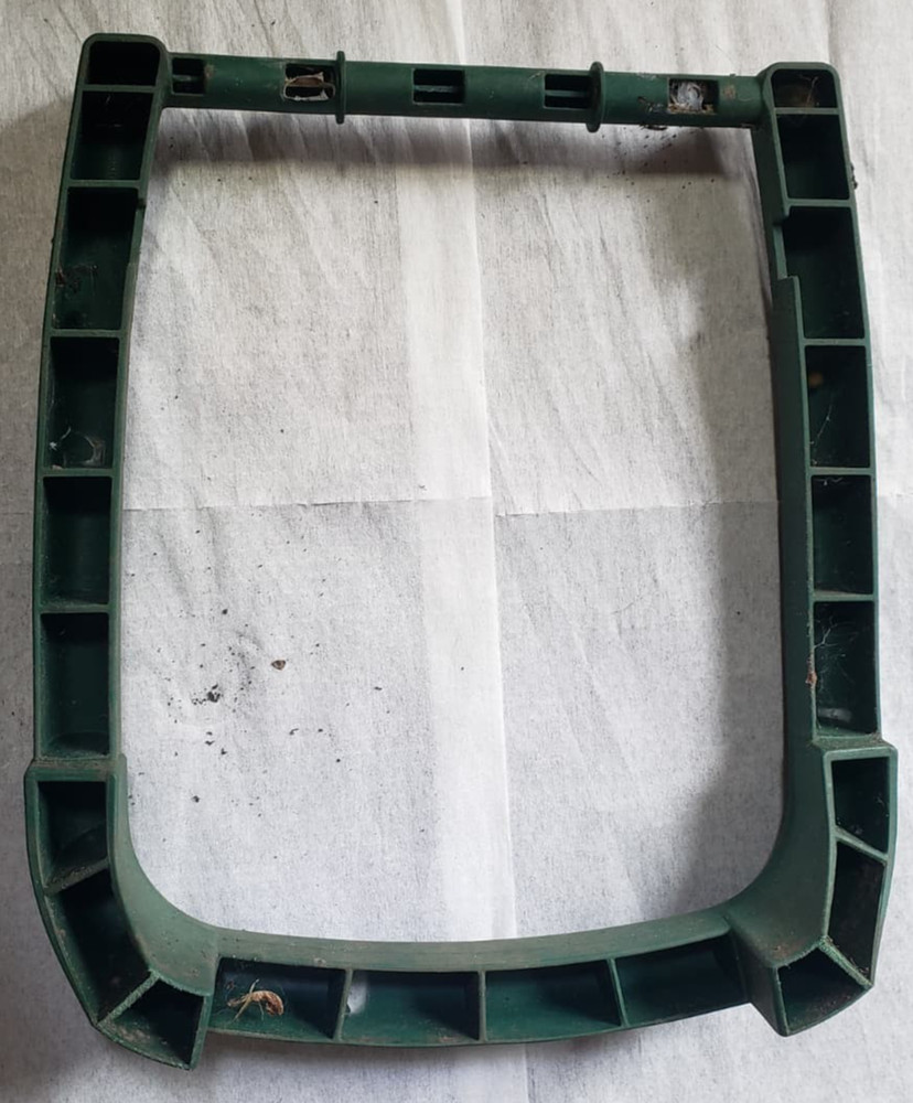 MM120033 Mosquito Magnet executive base front stand support