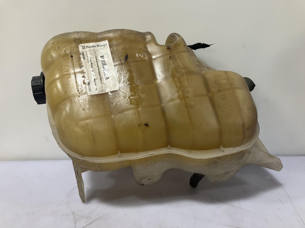 2000-2015 Ford F750 Radiator Overflow Bottle - Used