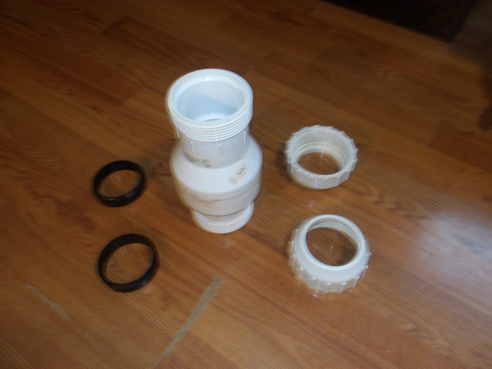 3" PVC Union/Flapper check valve