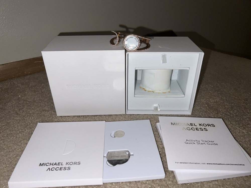 Michael Kors Thompson Rose Gold-tone Activity Tracker
