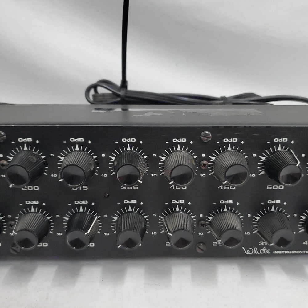 White Instruments Serie 4000 Model 4240 Rack Mount Graphic Equalizer