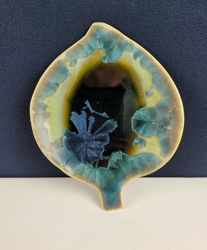 Crystal Glazed Leaf Dish