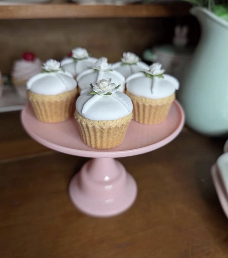 6 MINI-Cupcakes-Tiered Tray Decor