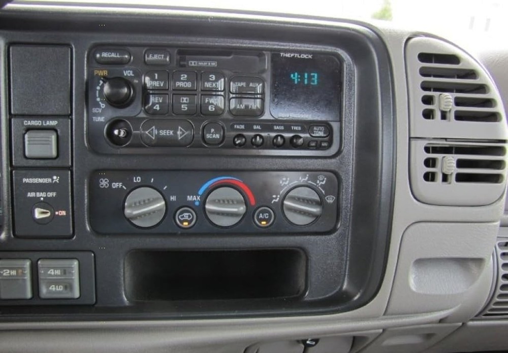 Stereo CD Replacement Pocket Kit Compatible with Chevrolet
