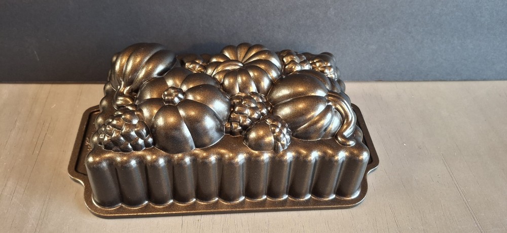 Nordic Ware Bronze Decorative Loaf Pan
