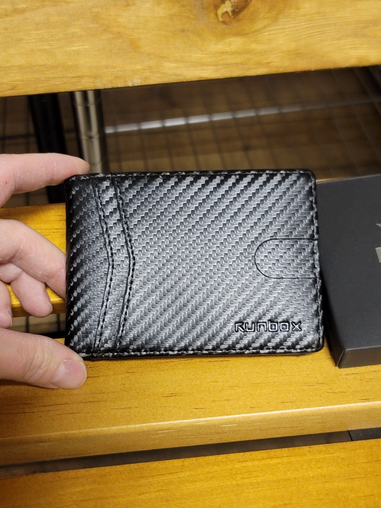 Runbox RFID Slim Wallet - Leather - New With Giftbox..