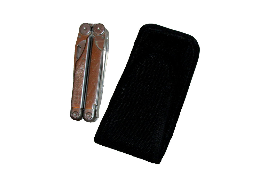 UNCLE MIKE'S SIDEKICK POUCH with LEATHERMAN WAVE (blk5 C)