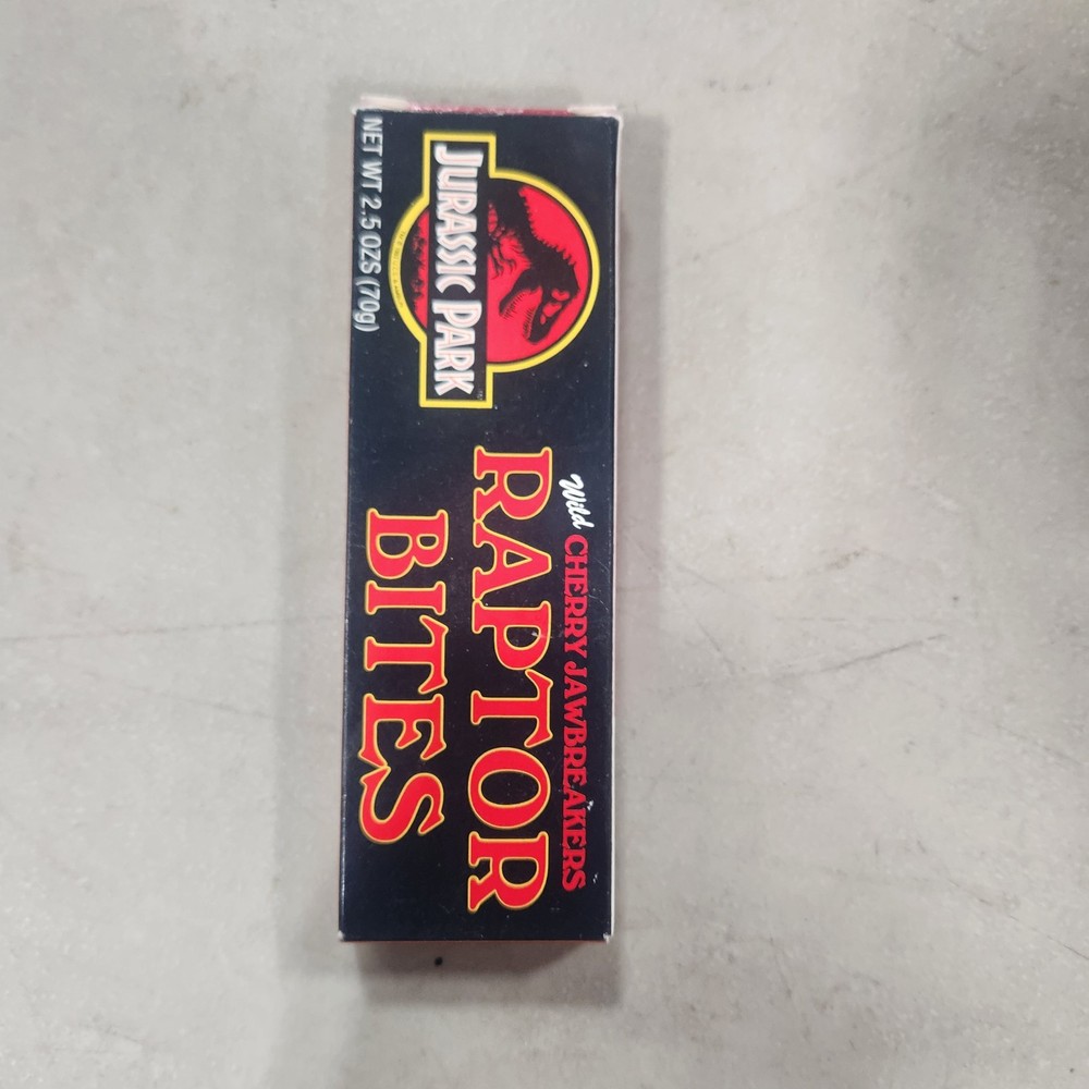 Vintage Raptor Bites 1993 Full Box Candy A51