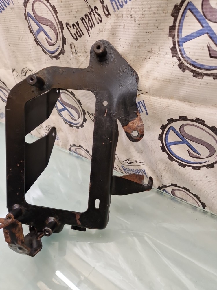 RANGE ROVER EVOQUE L538 INTERCOOLER BRACKET GJ326K767AB 2015