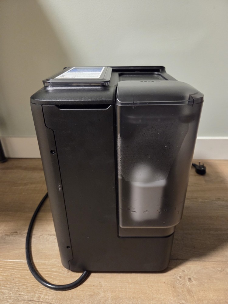 Bosch 300 Series Fully Automatic Espresso Machine VeroCafe Silver Pre-Owned