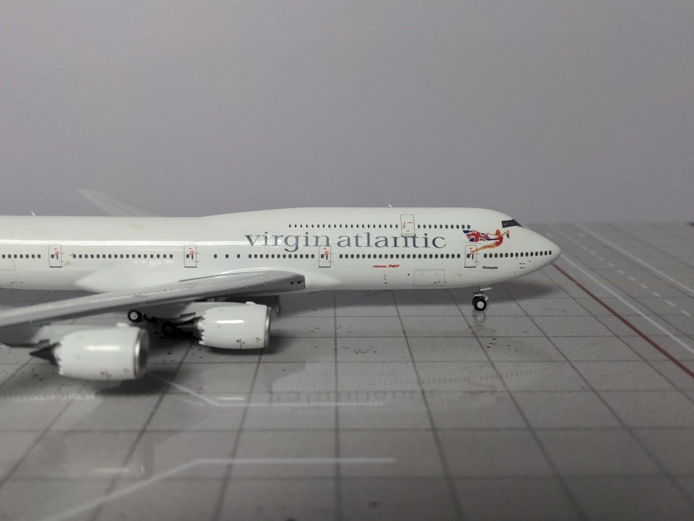 1:400 NG CUSTOM VIRGIN ATLANTIC B747-8