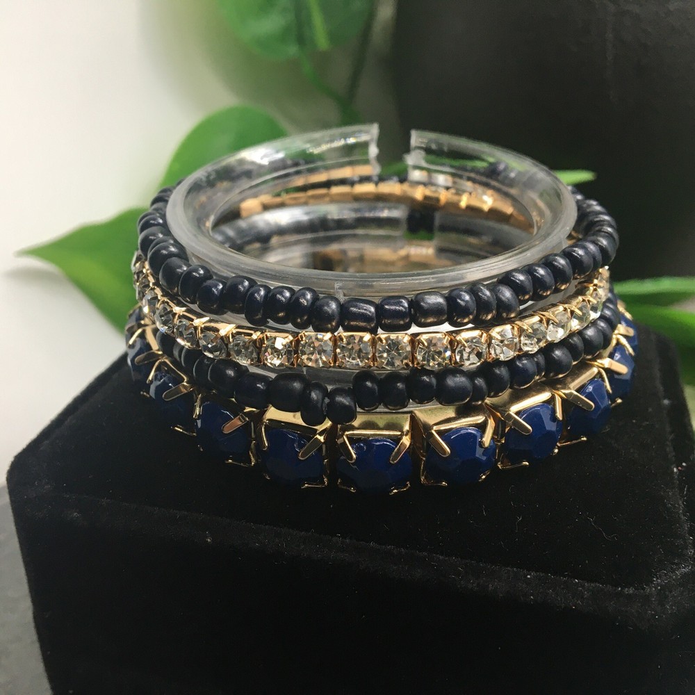 4 PC Handmade Bohemian Beaded Stackable 6.75" Plus Stretch Bracelet Set A459