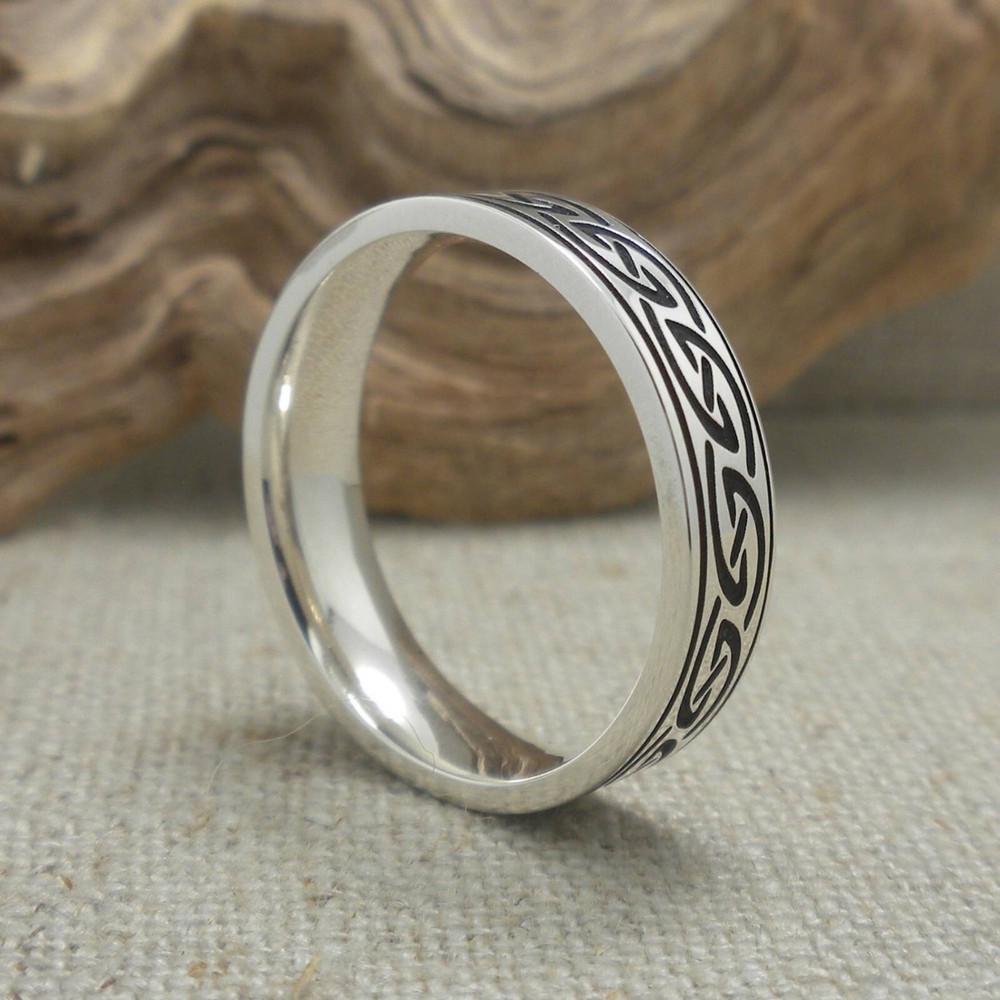 IRISH STERLING SILVER CELTIC KNOT WEDDING RING Oxidized IRISH BORU SIZE 6 or 9