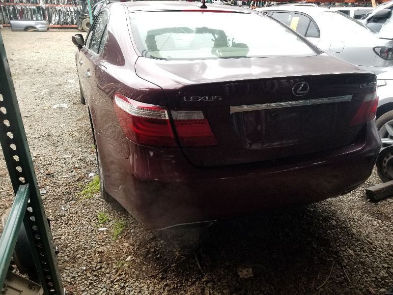 2007 LEXUS LS460 JACK AND TOOL KIT
