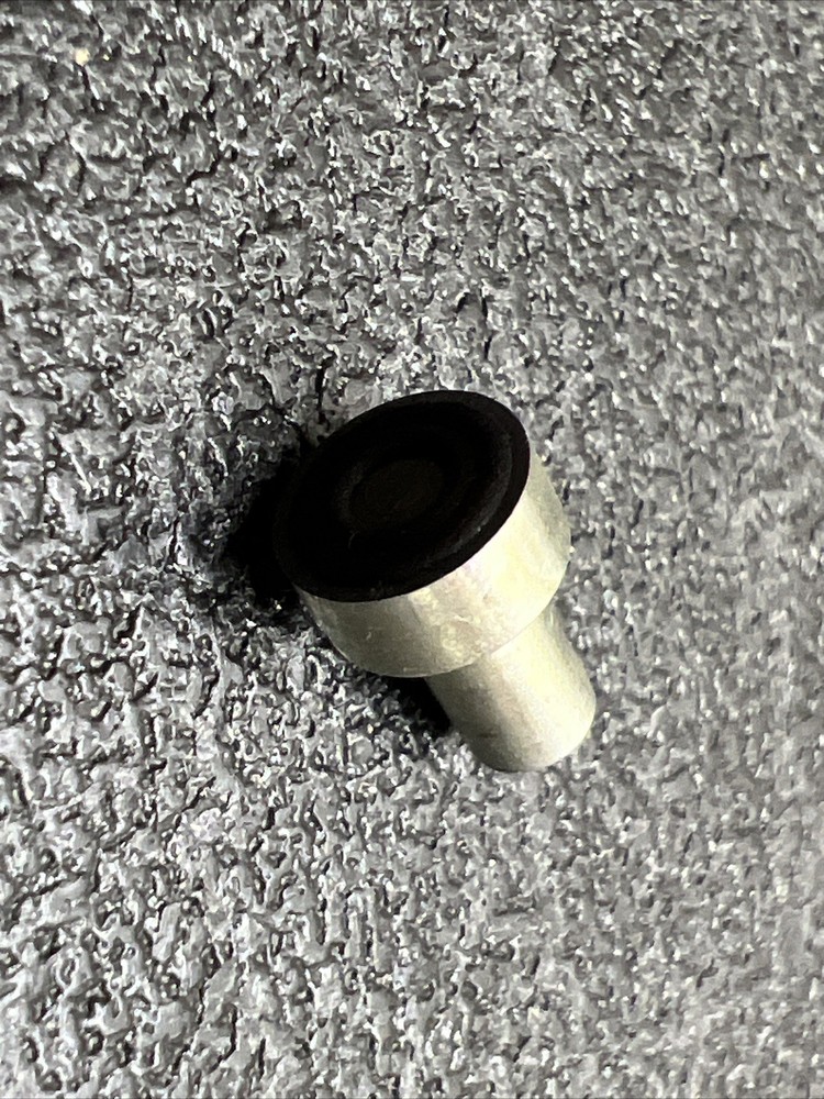 Skytron D4-010-25 Non-Return Valve