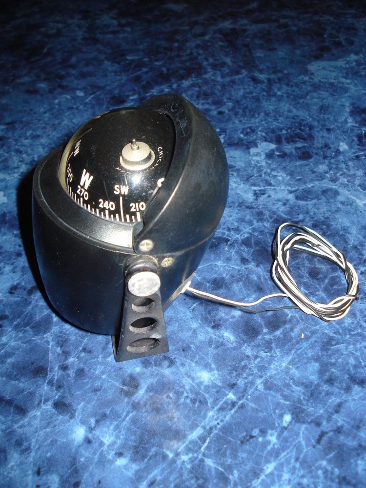 AIRGUIDE Chicago Dash Mount Compass Lighted