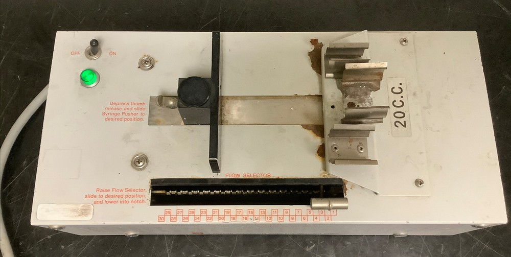 HARVARD APPARATUS COMPACT INFUSION PUMP MODEL 975