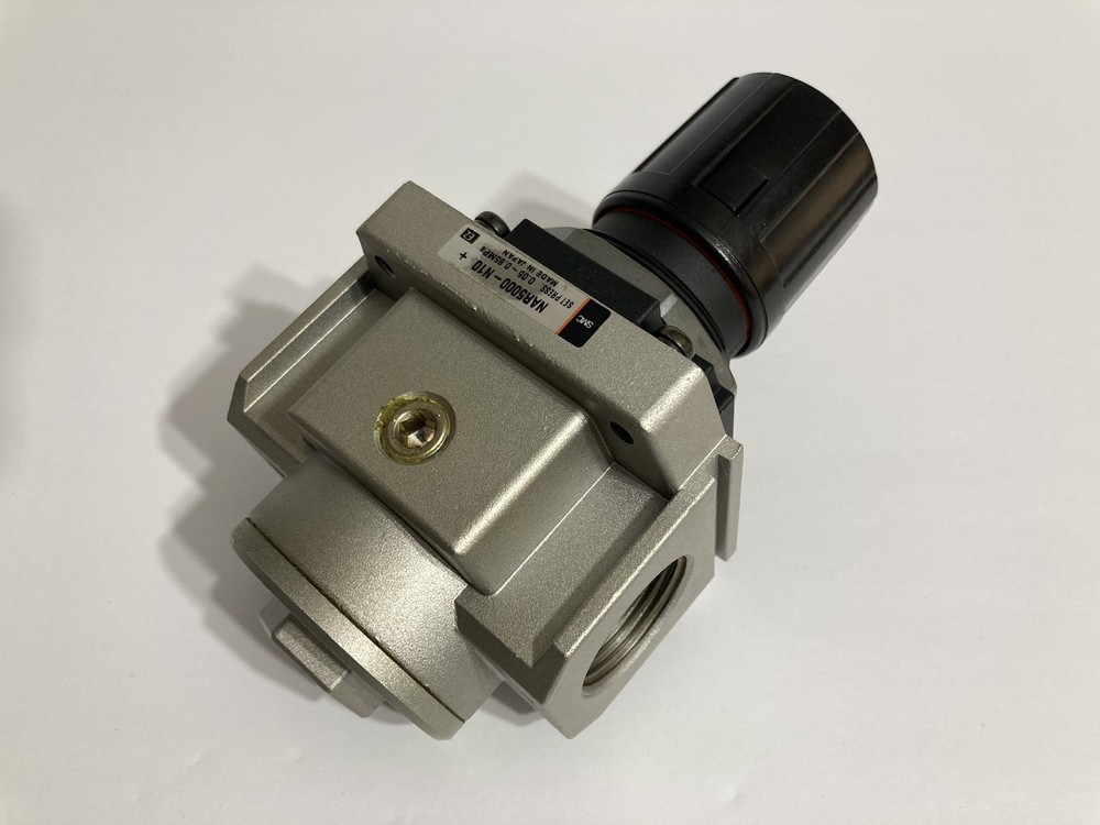 SMC NAR5000-N10 Pneumatic Regulator