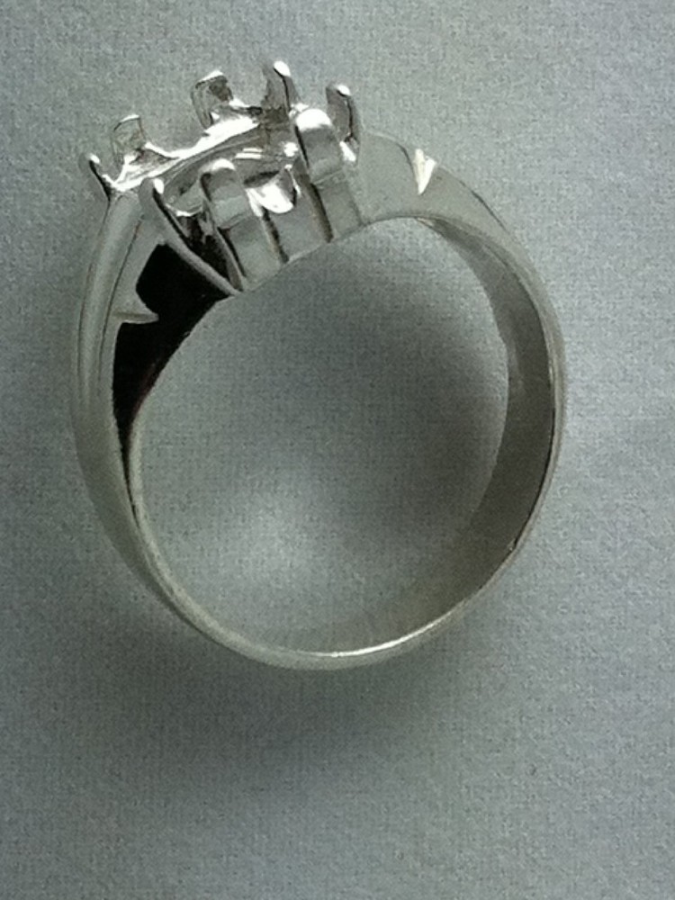 10x8mm Emerald Low Profile Sterling Silver Pre-Notched Ring Setting Size 9