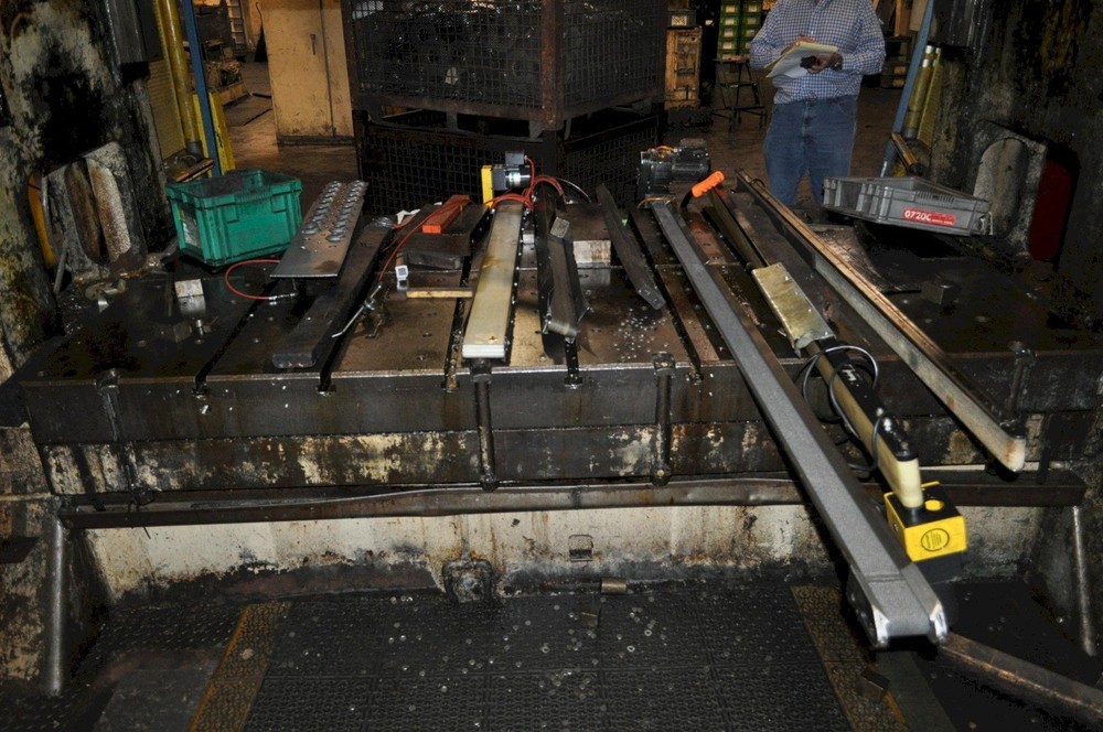 300 TON BLISS SSDC PRESS