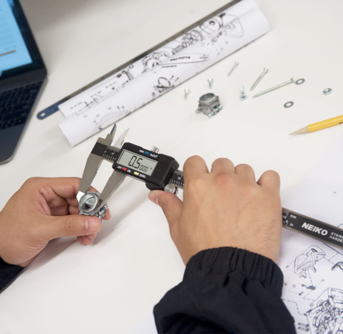 01408A 8” Electronic Digital Caliper Extra Large Display | 0-8 Inches | In