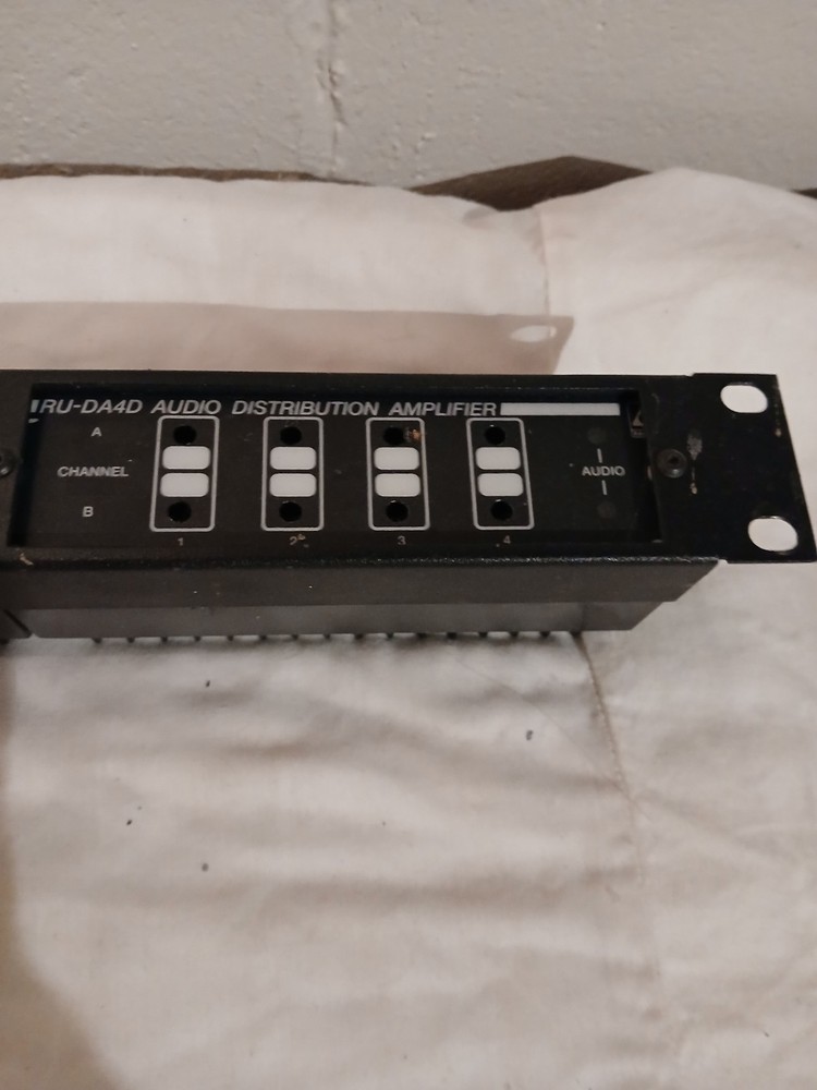 Radio Systems Ru-4a4d Distribution Amplifier Rack