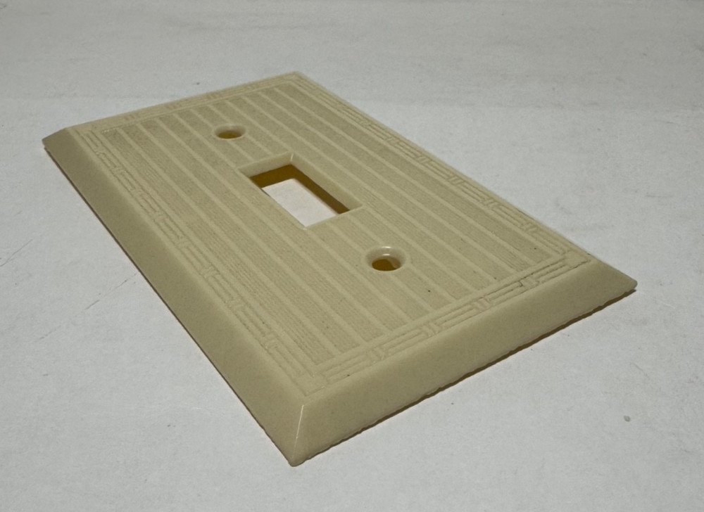 Vintage Single Switch Ivory Bakelite Wall Cover Plate