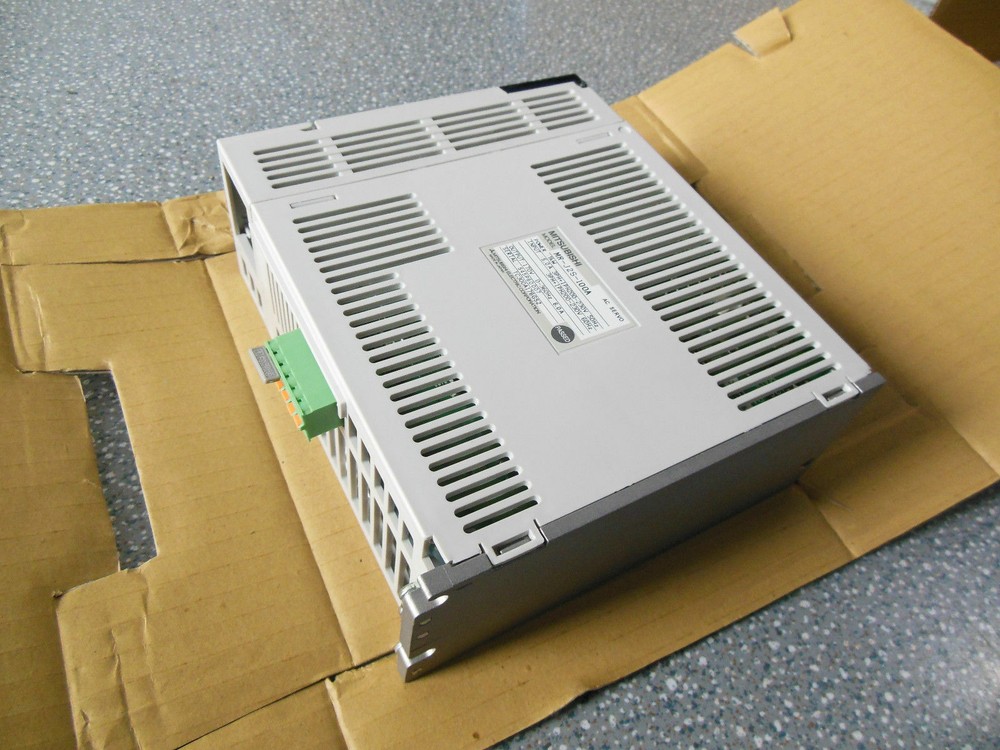 Brand compatible Mitsubishi Servo Driver MR-J2S-100A