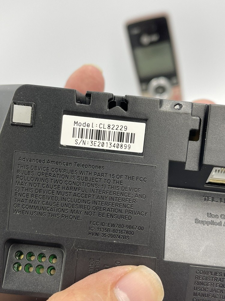 AT&T CL82229 Handset Answering System With Smart Call Block