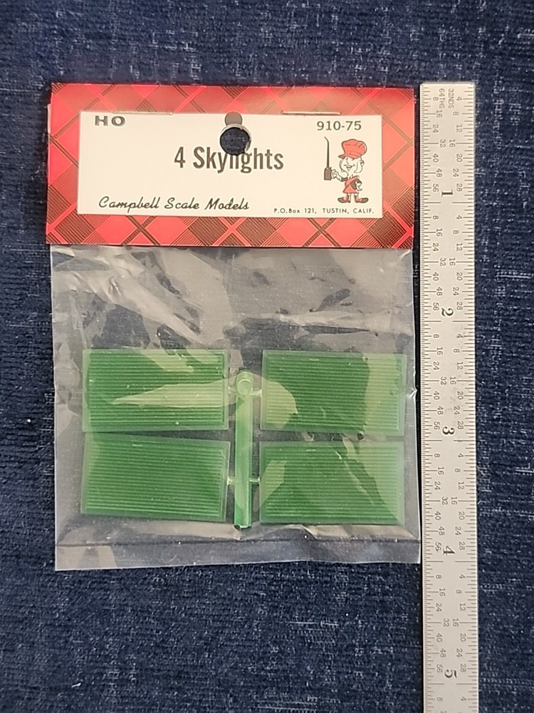 Campbell Scale Models 910-75, 4 Skylights
