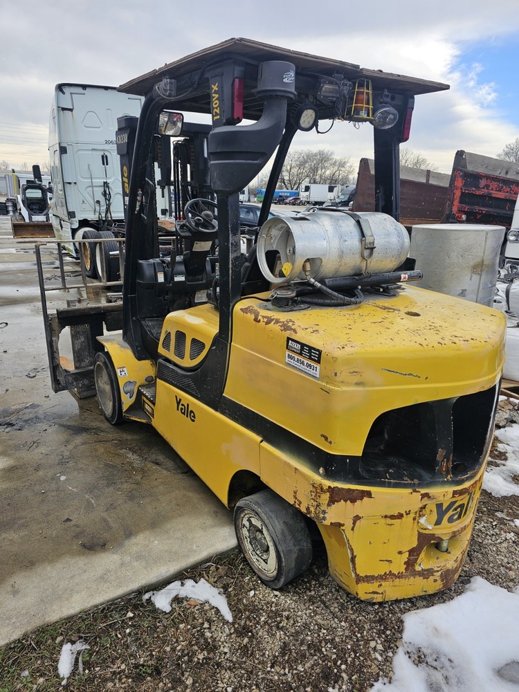 2017 Yale Glc120vx 12,000lb TWO STAGE